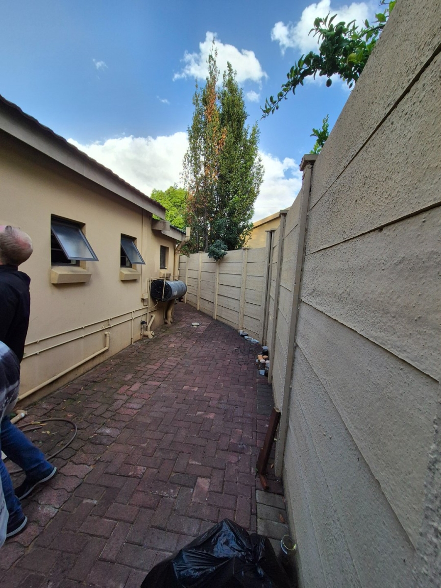 To Let 3 Bedroom Property for Rent in Universitas Ridge Free State